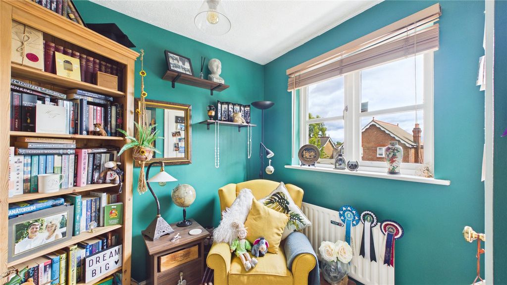 Additional image 16 of 4 bed link detached house for saleLightwater, Surrey GU18