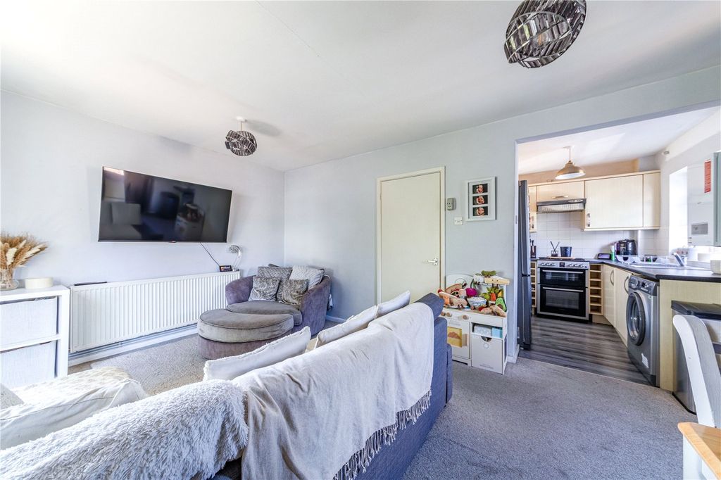 Property photo 2 of 13 Picture No. 04