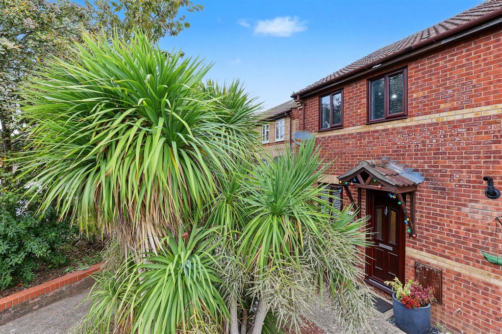 Property photo 1 of 16 Img_2193.Jpg