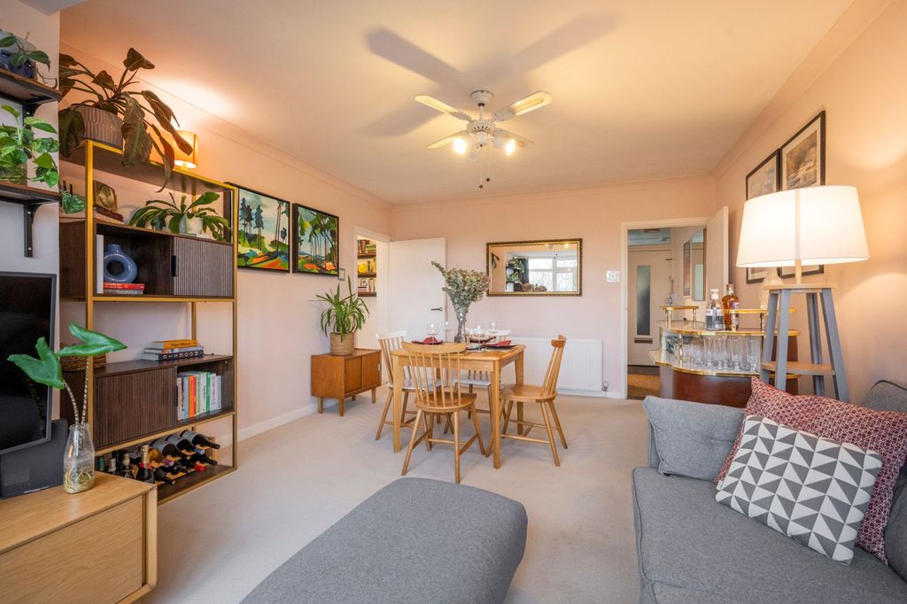 Property photo 2 of 10 Open Plan Reception Room