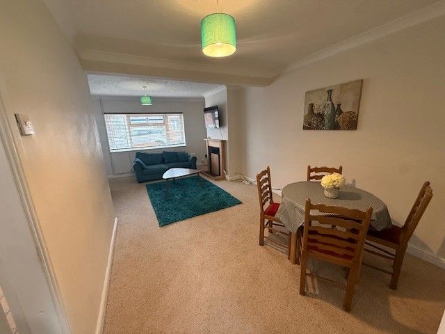 Property photo 3 of 8 Image