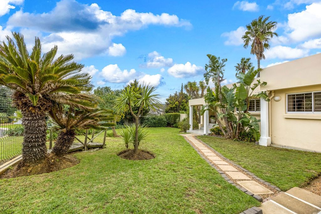 Property photo 2 of 32 Dbv1704584