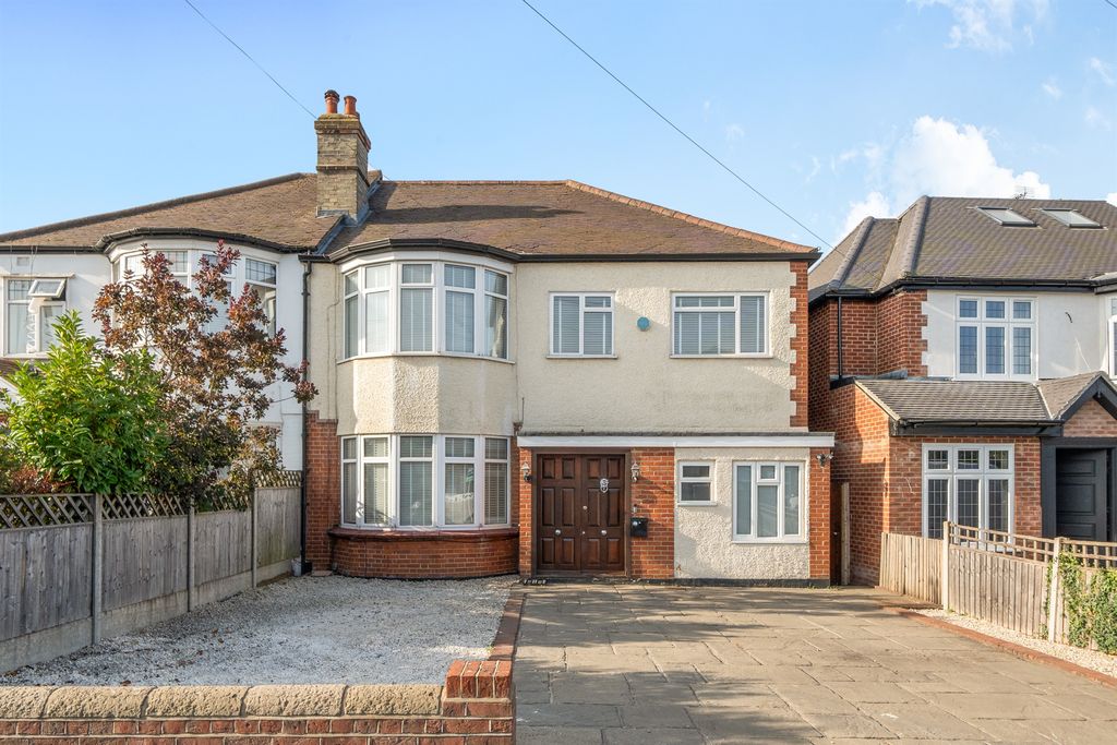 Property photo 1 of 13