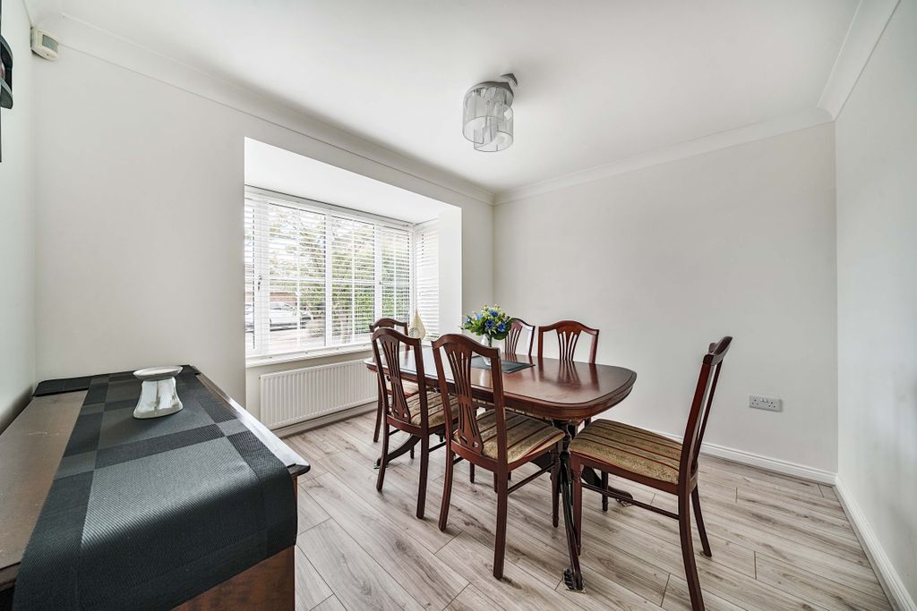 Property photo 3 of 16 13029561683Dac517Fdad