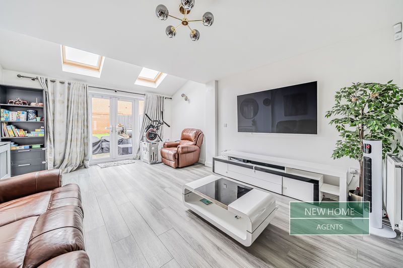 Property photo 2 of 19 Photo 16