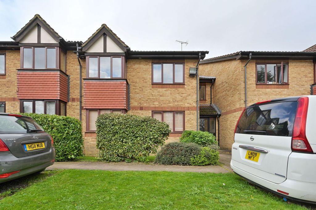 Property photo 1 of 9