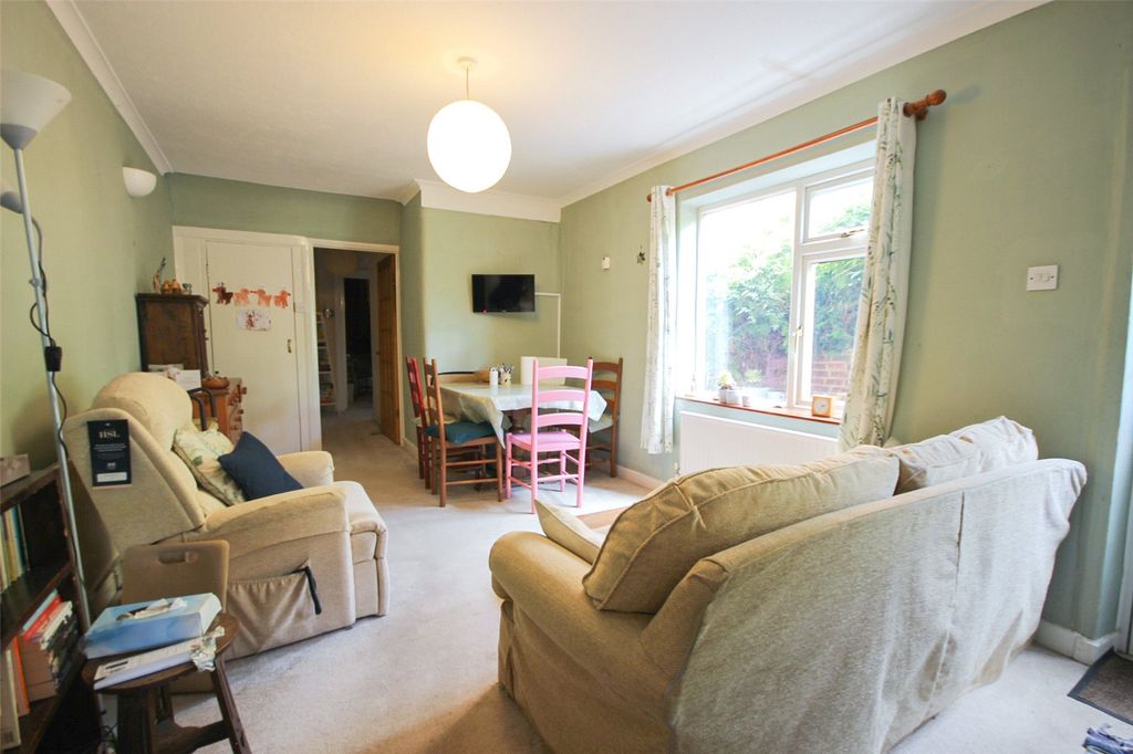 Property photo 2 of 14 Picture No. 19
