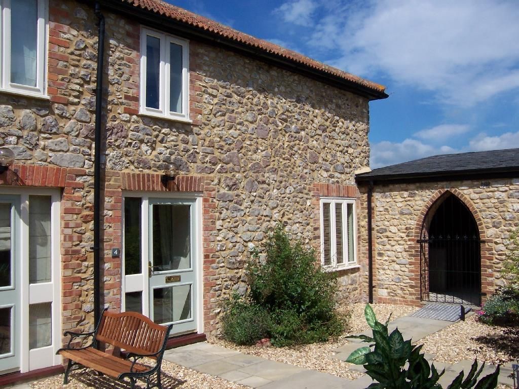 Property photo 1 of 10 Front.Jpg