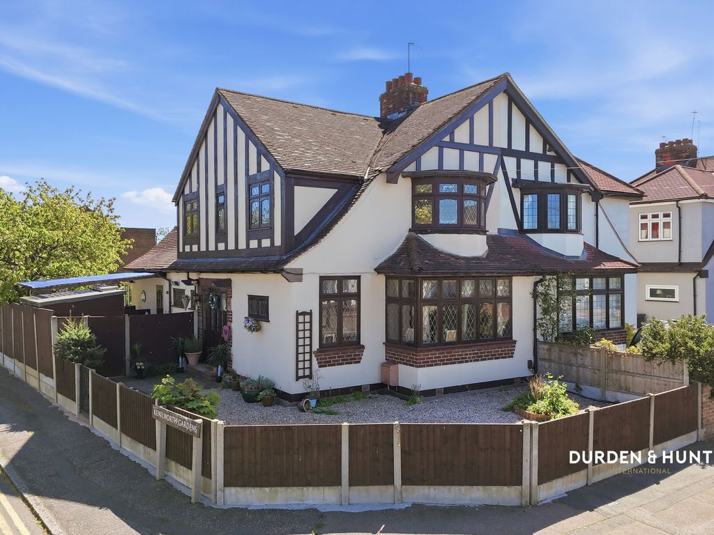 Property photo 1 of 33