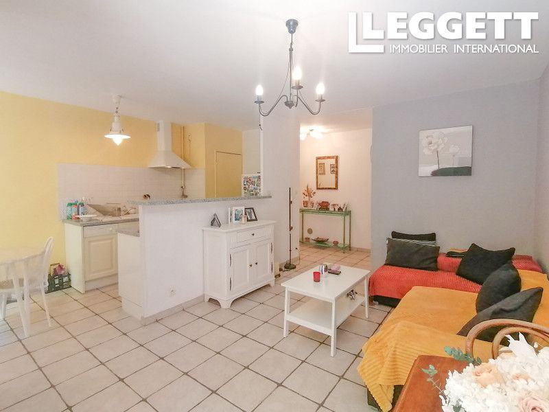 Property photo 2 of 10