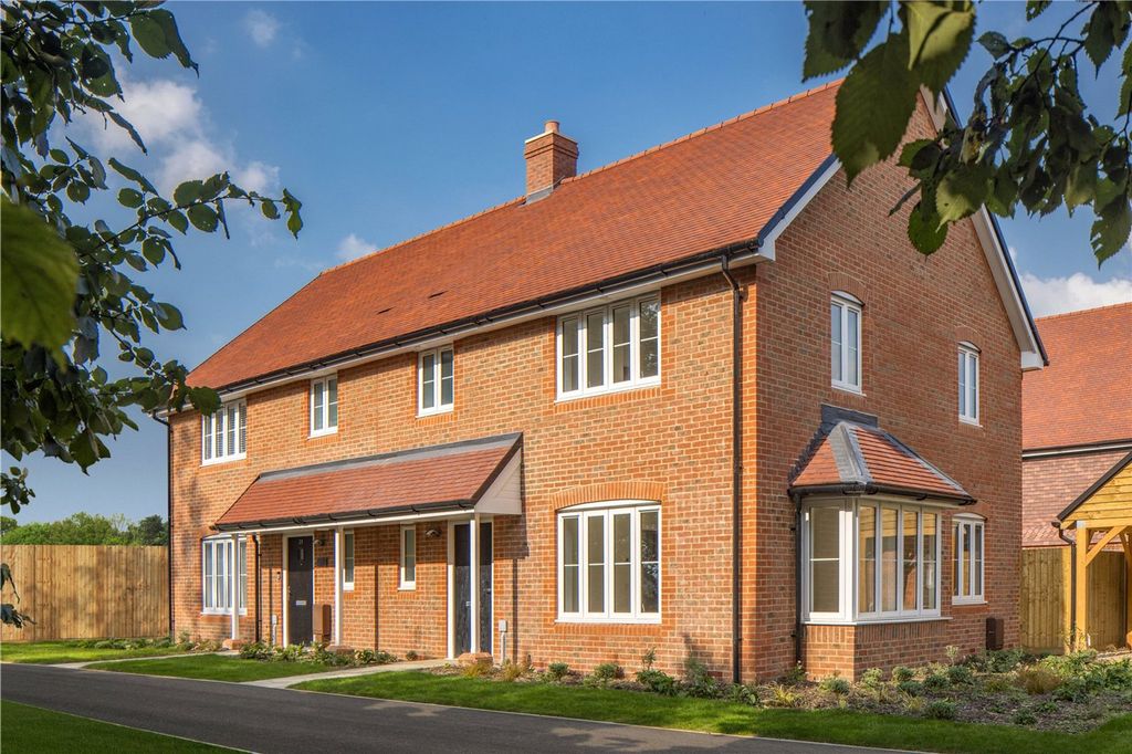 Property photo 1 of 17 Plot 27