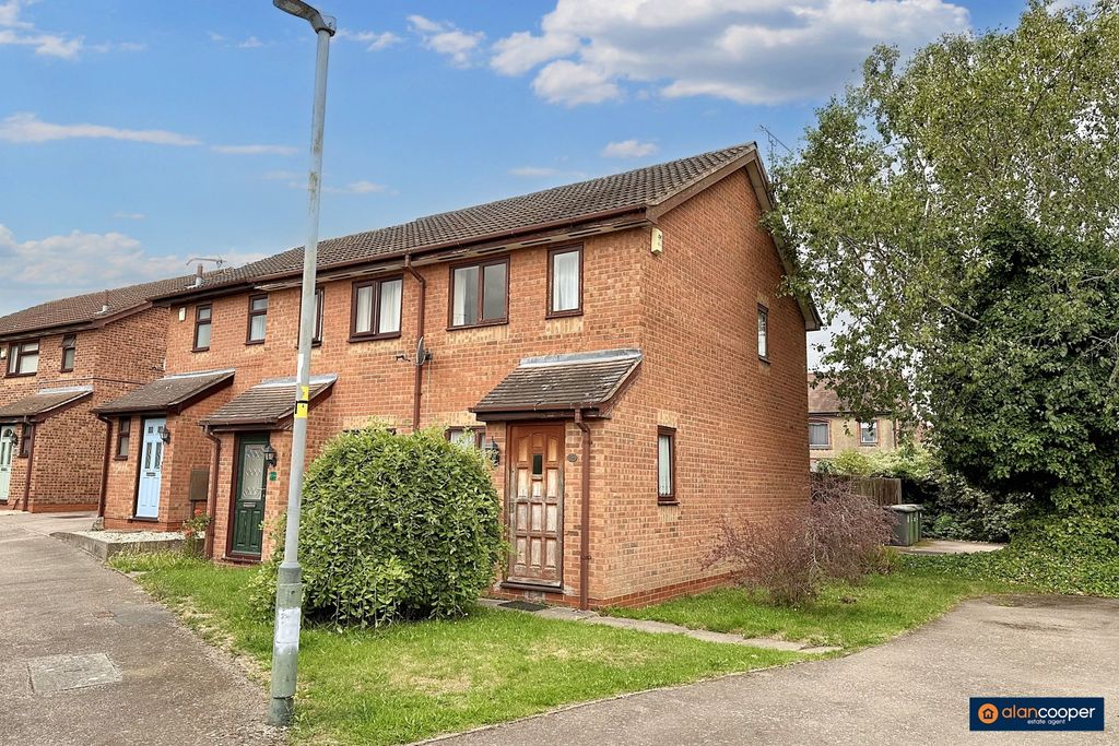 Property photo 1 of 10 4402351