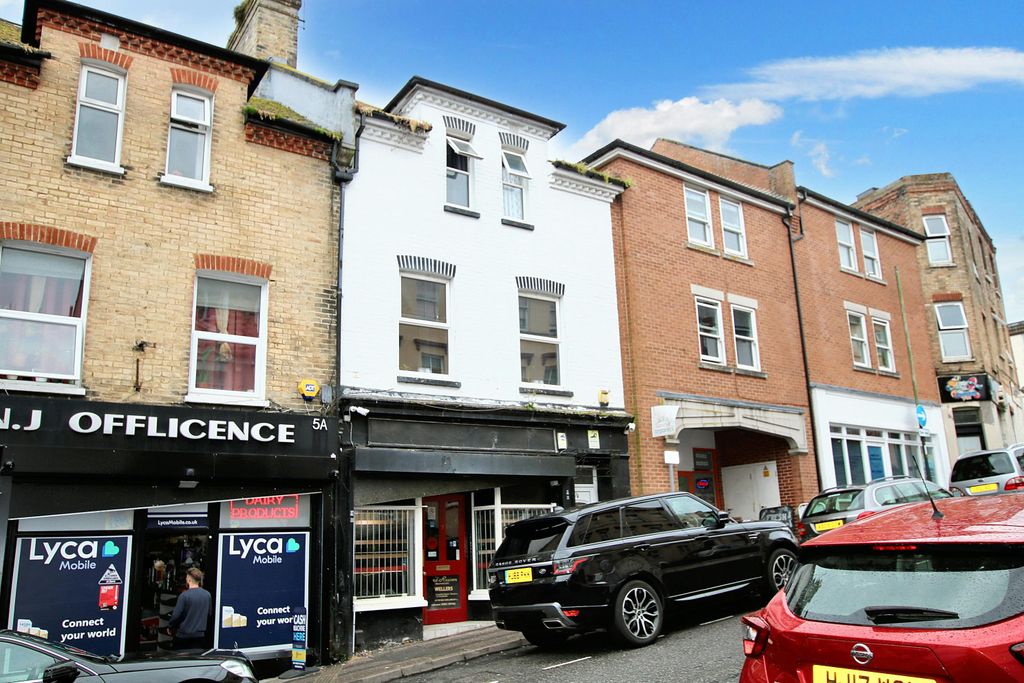 Property photo 1 of 6 Img_0849 Blue Sky.Jpeg