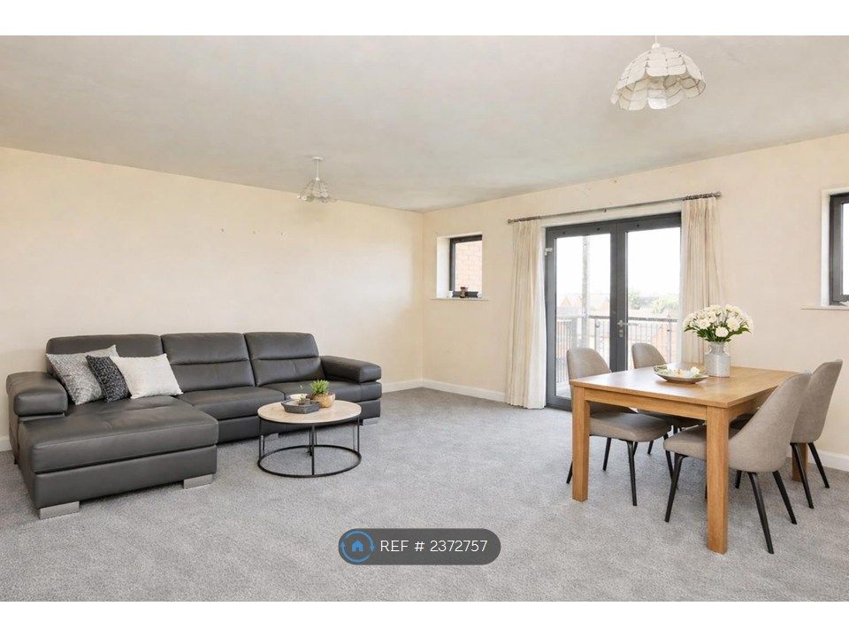 Property photo 1 of 4