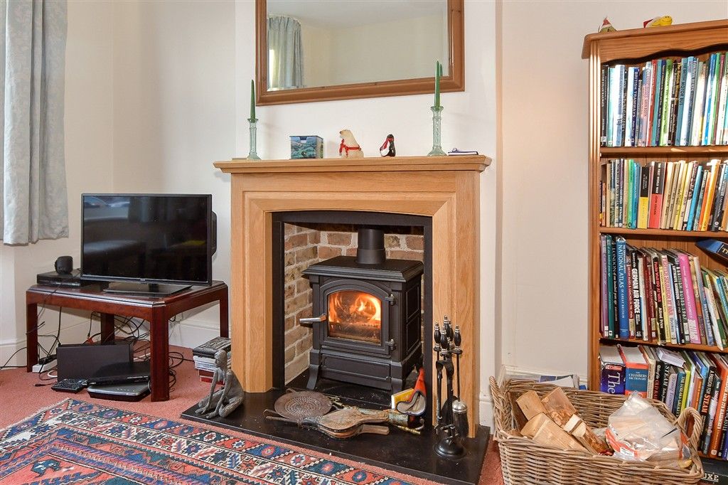 Property photo 3 of 11 Internal Feature