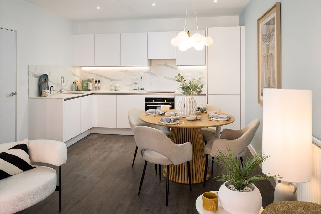 Property photo 3 of 8 Menier Apartments - Kitchen