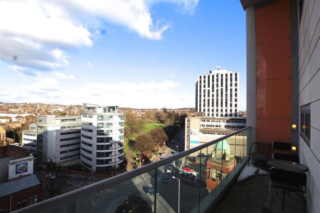 Property photo 2 of 13 Picture No. 05