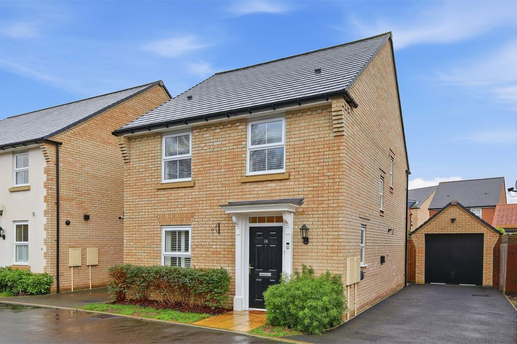 Property photo 1 of 22