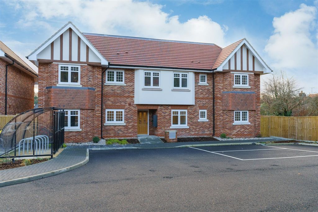 Property photo 1 of 8 Sbexhtr8Rk2Zqo8To25Gtw.Jpg