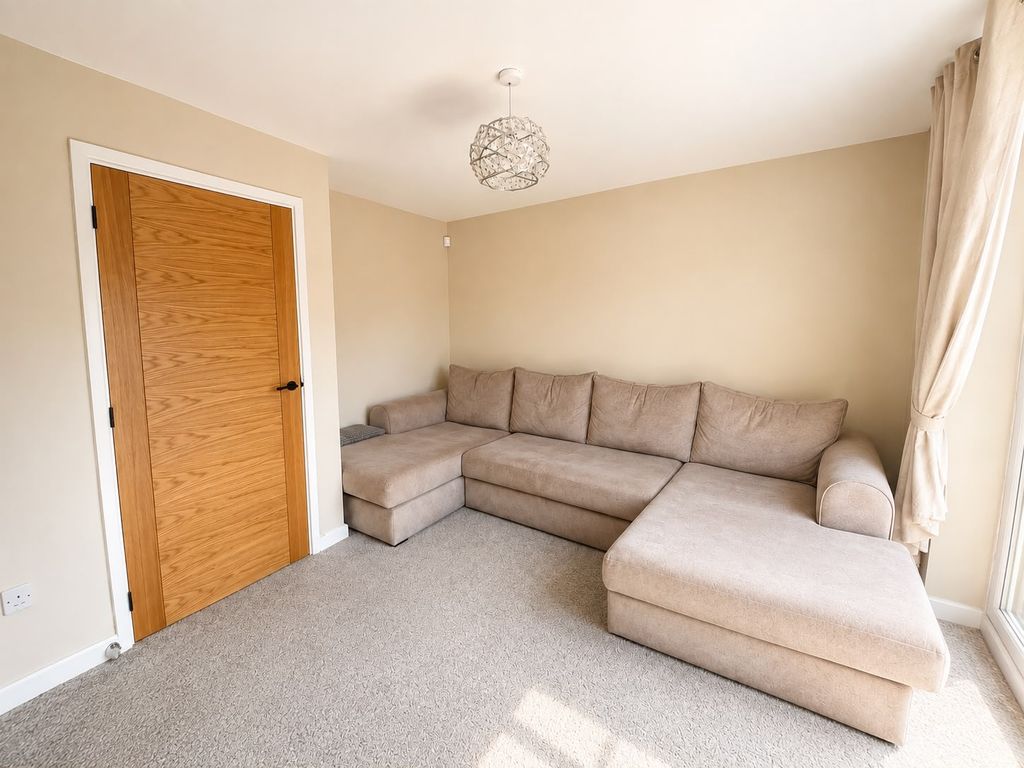 Property photo 2 of 12 Living Room.