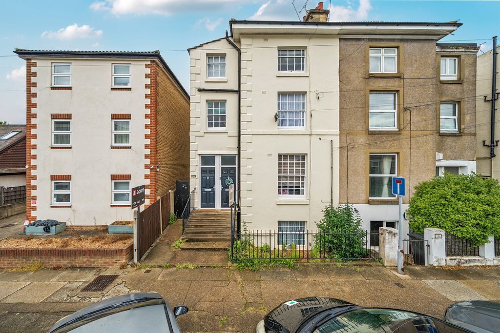 Property photo 1 of 11 1468504-1-6A26d3c...