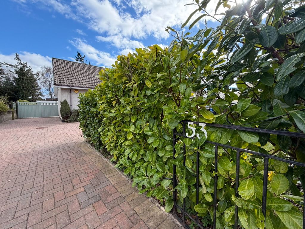 Property photo 3 of 37