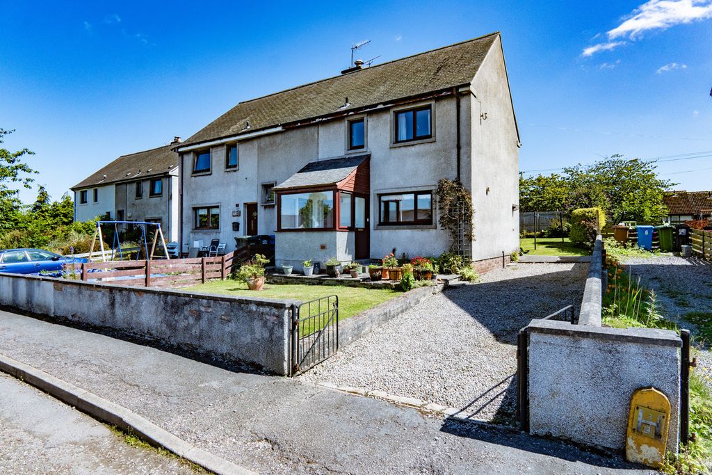 Property photo 1 of 34