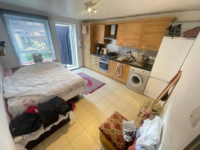 Property photo 1 of 5