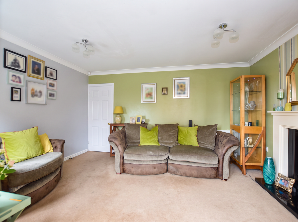 Property photo 3 of 16