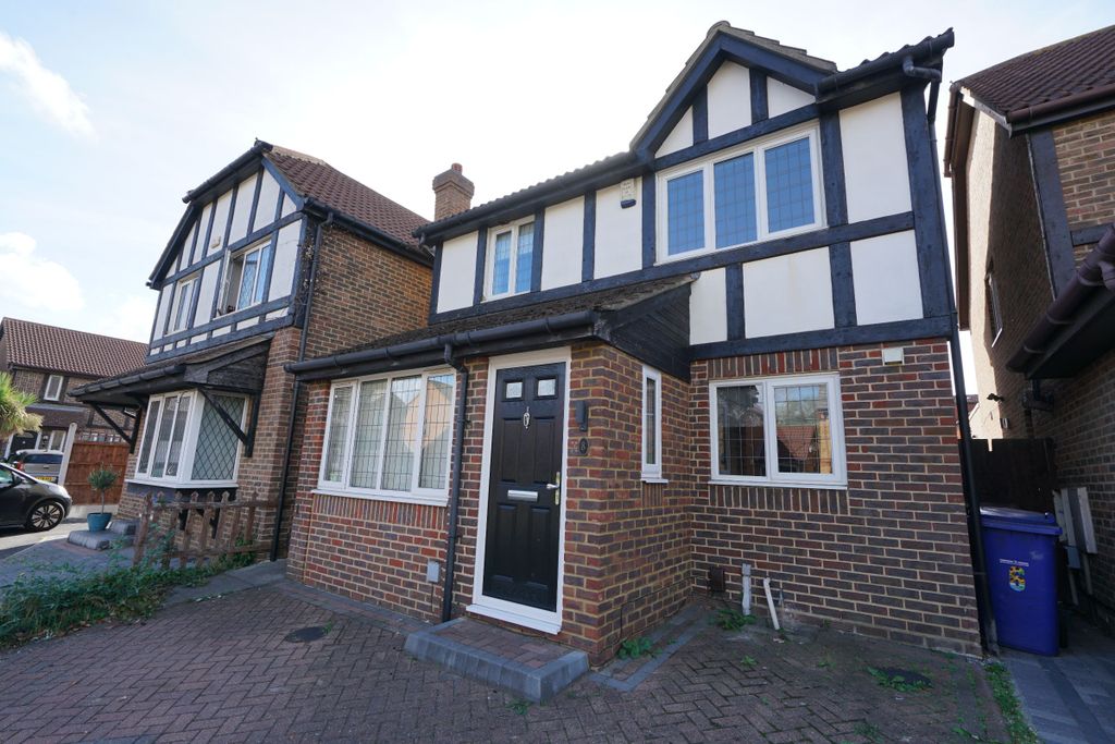 Property photo 1 of 22