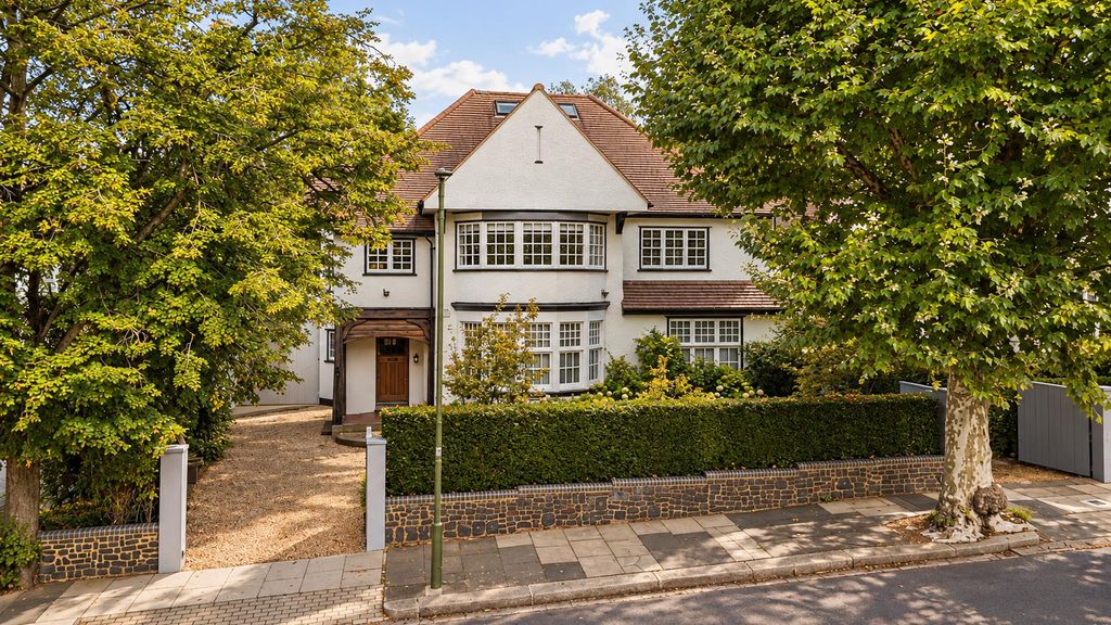 Property photo 1 of 31