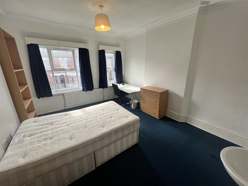 Property photo 2 of 11 Img_1933 (1).Jpg