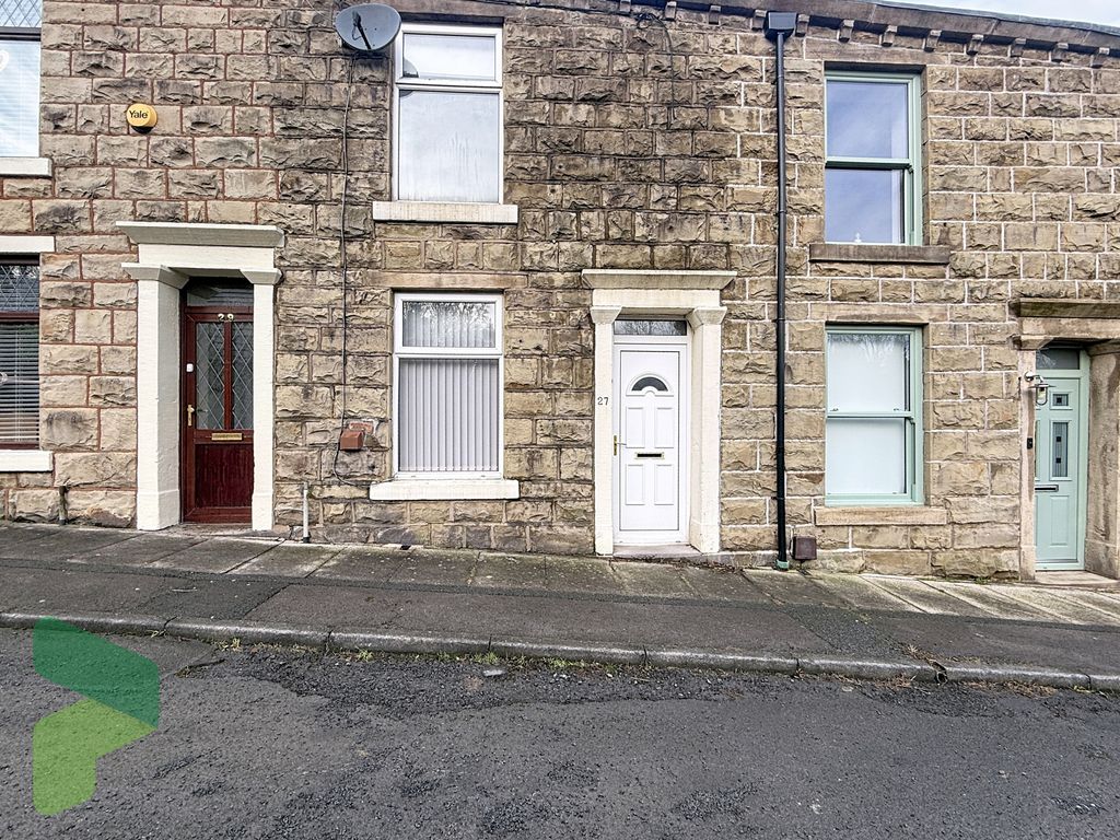 Property photo 2 of 11 Exterior