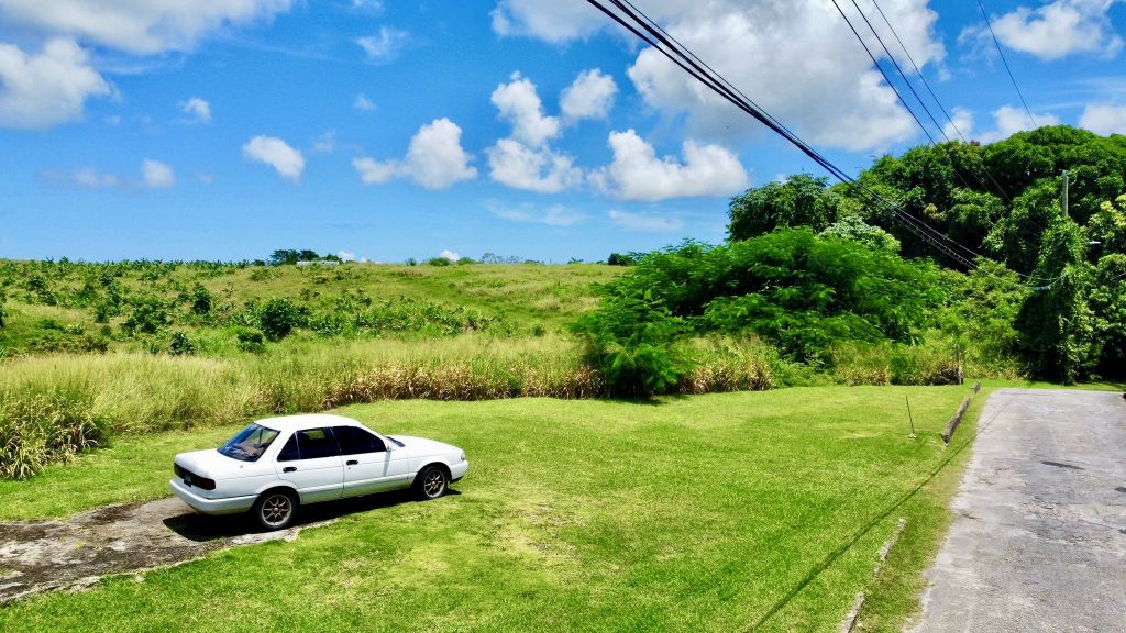 Property photo 2 of 13