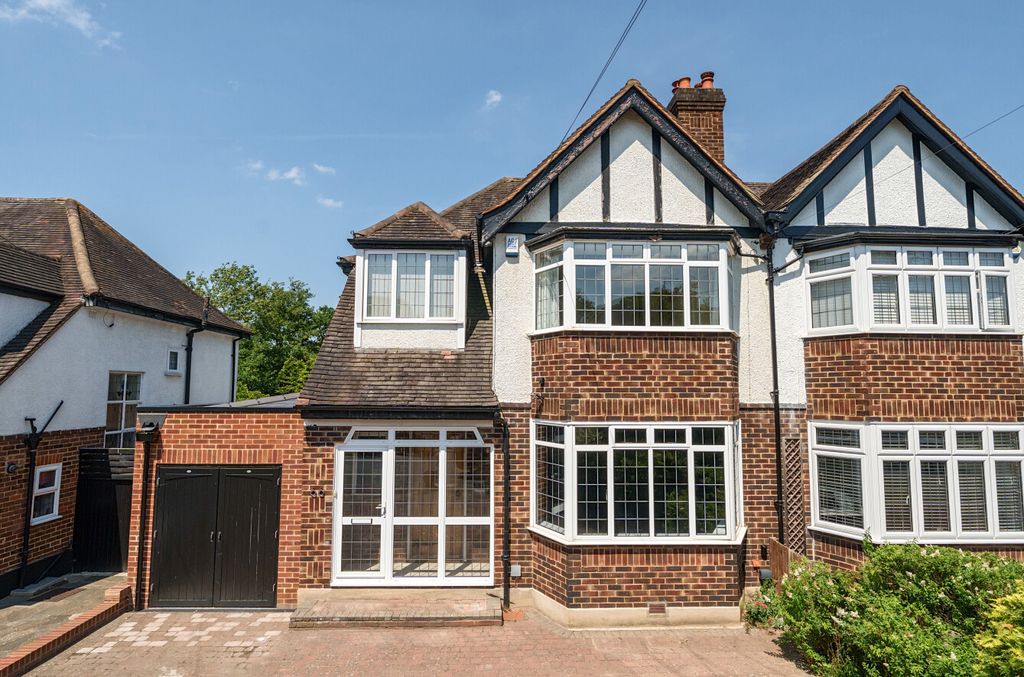 Property photo 1 of 29 1479322-36-6A359E...