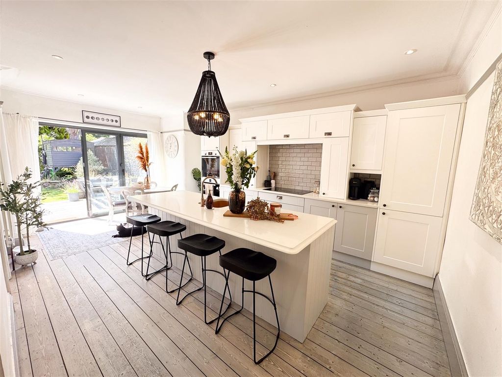 Property photo 3 of 41 Kitchen Diner 1.Jpg