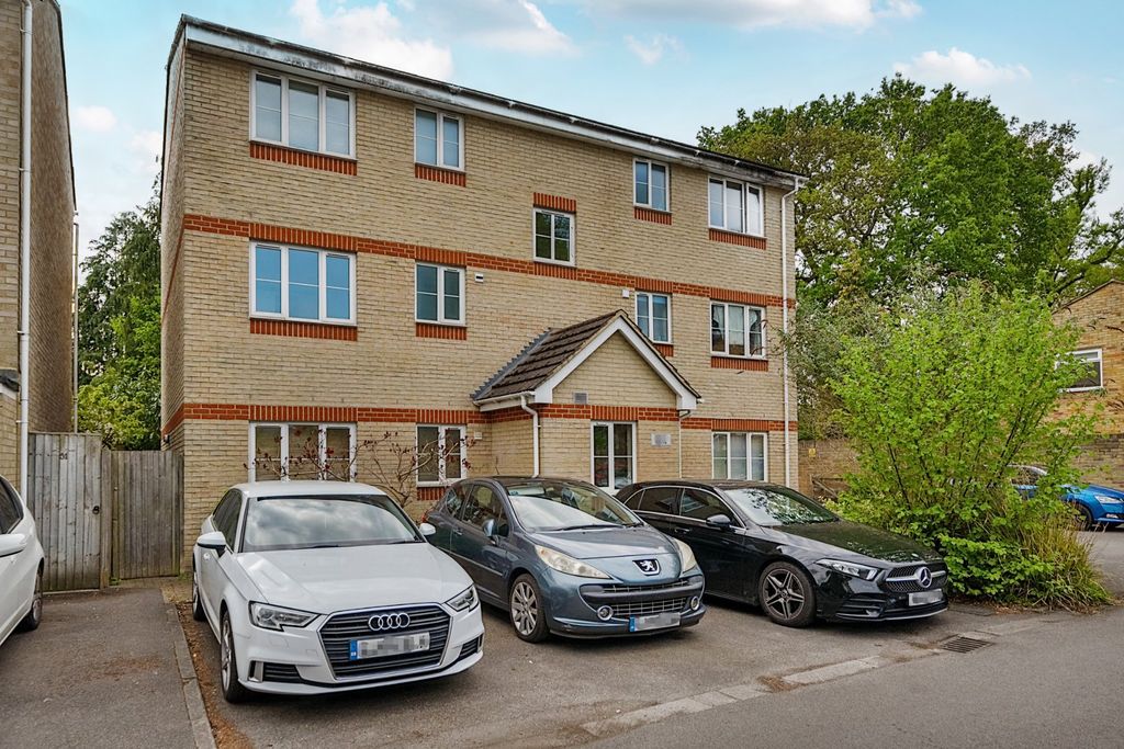 Property photo 1 of 15 Picture No. 04