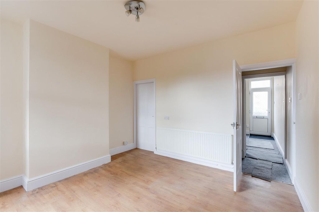 Property photo 3 of 19 211025_11.Jpg