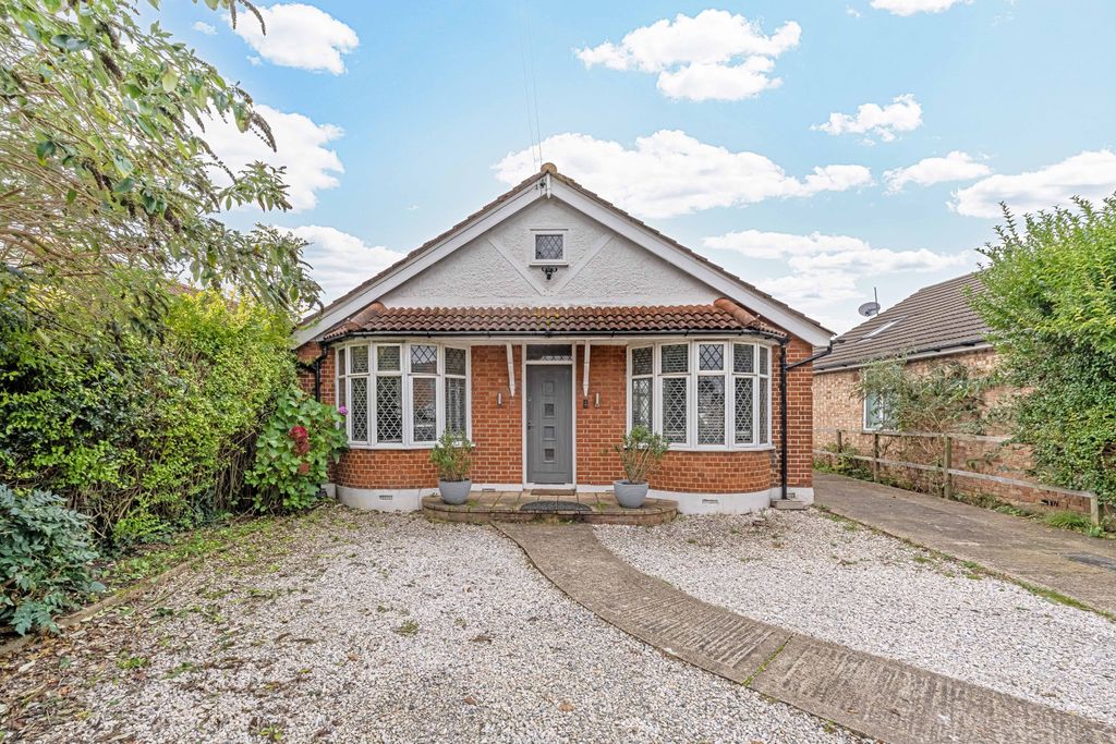 Property photo 2 of 24