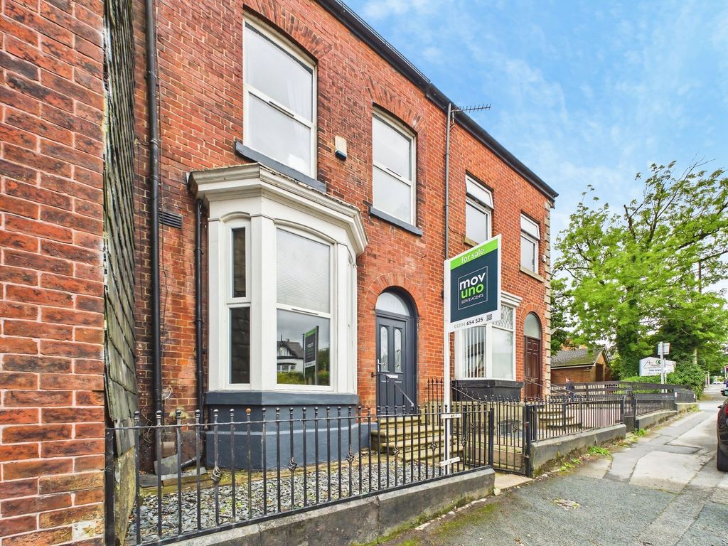Property photo 1 of 32