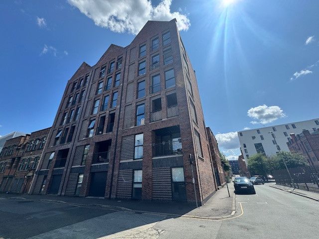 Property photo 2 of 11