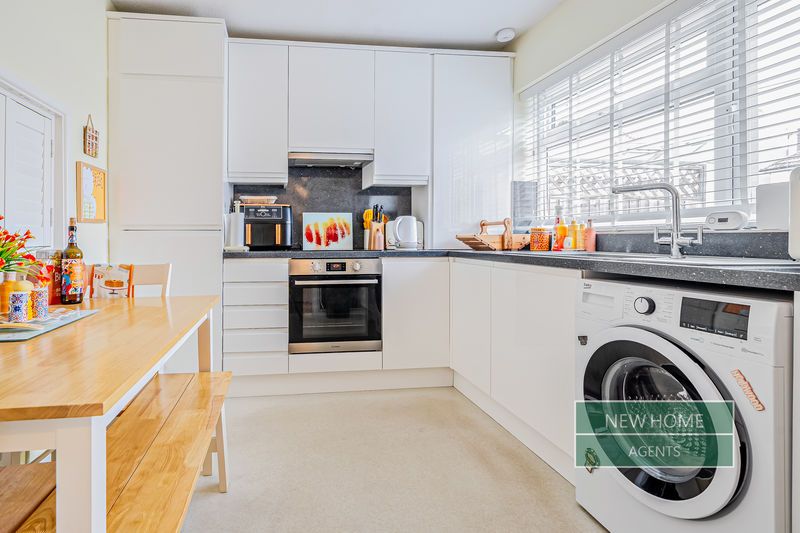 Property photo 3 of 20 Photo 19