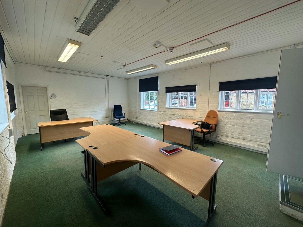 Property photo 3 of 10 Img_2029.Jpeg