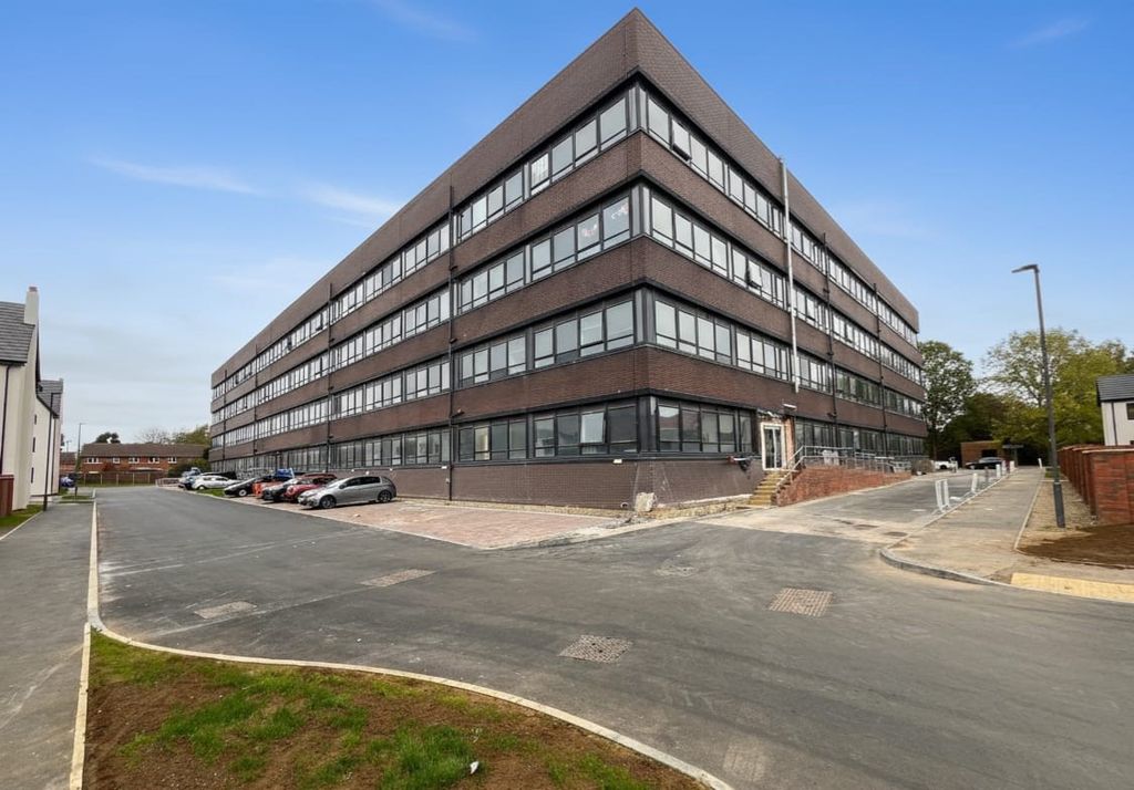 Property photo 1 of 6 Front