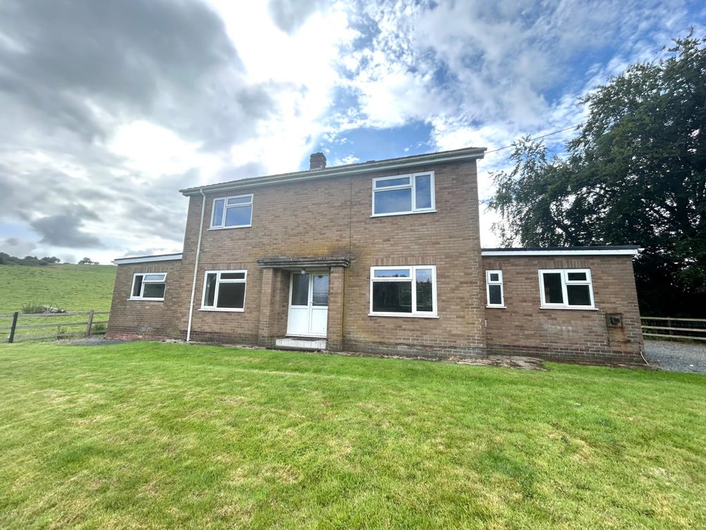 Property photo 1 of 16 Picture No. 12