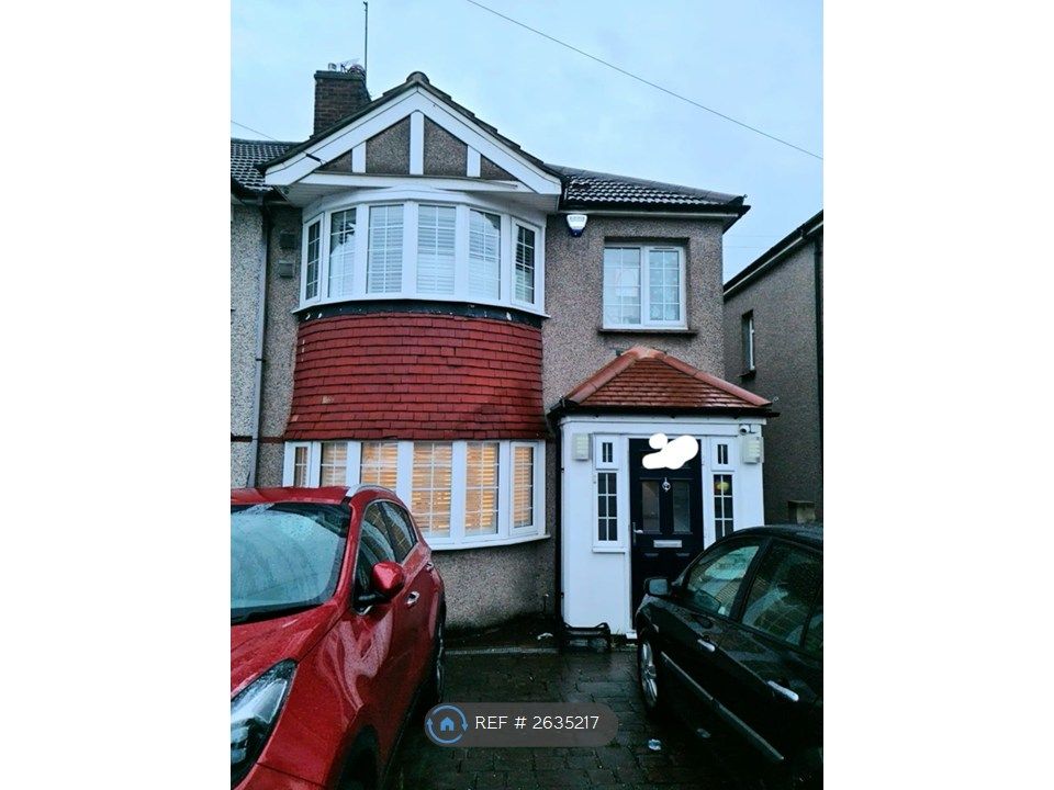 Property photo 1 of 9 Front View