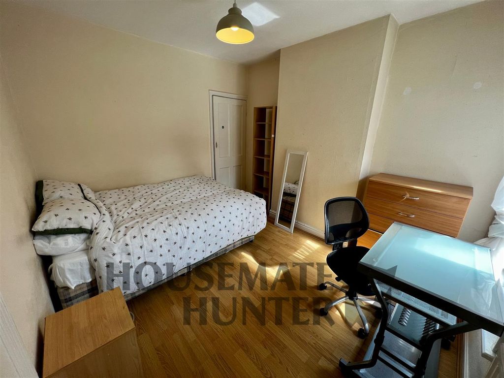 Property photo 3 of 8 Img_2066.Jpg