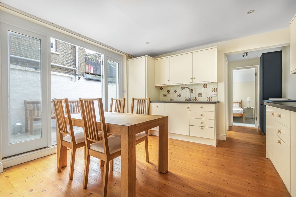 Property photo 3 of 9 839140 (3)
