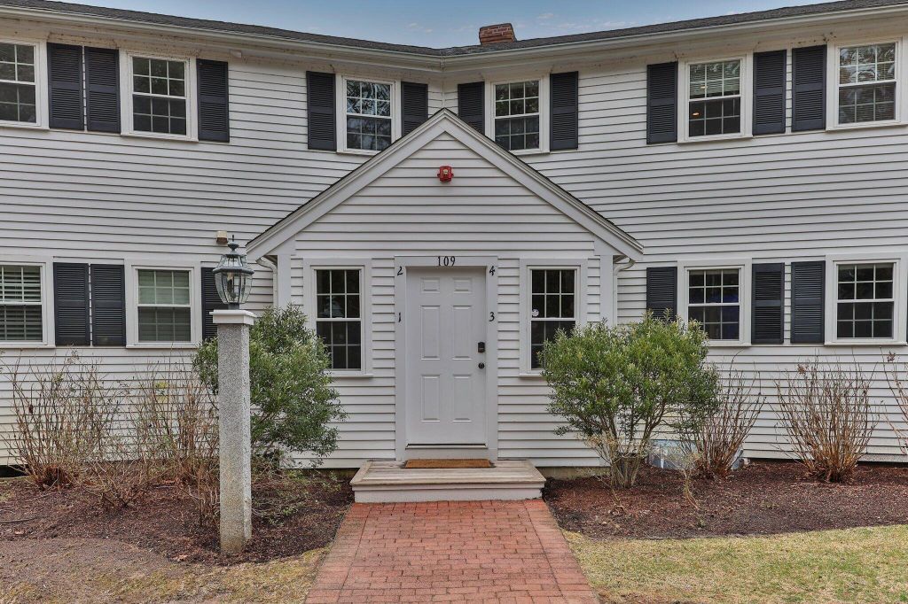 Property photo 1 of 20