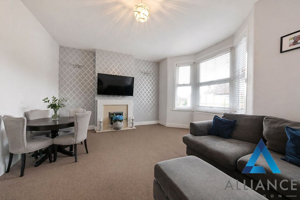 Property photo 3 of 13 Picture No. 04